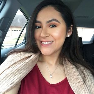 Meet your Posher, Sara
